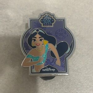Disney Princess 10K 2025 Jasmine Pin